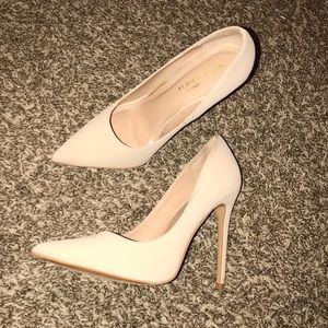 Heels size 9